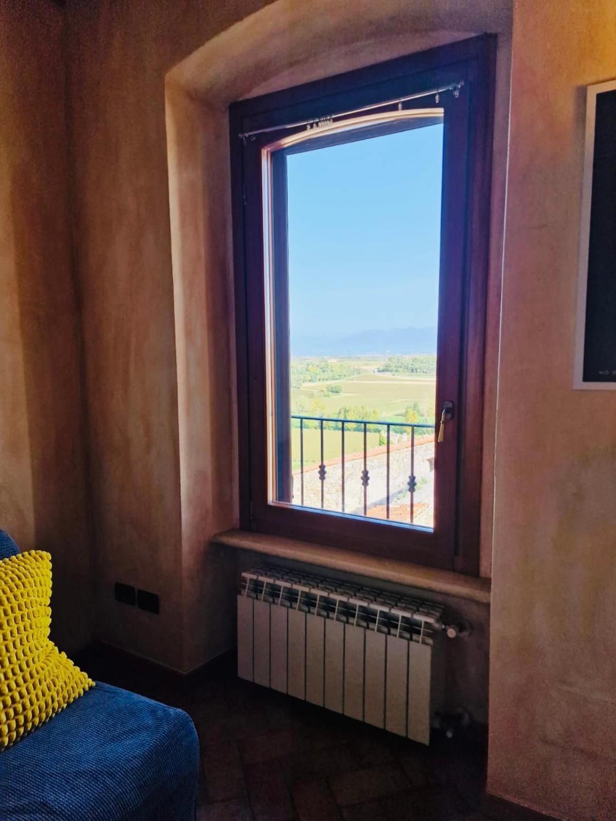 Tam's Tower Apartment Pozzolengo